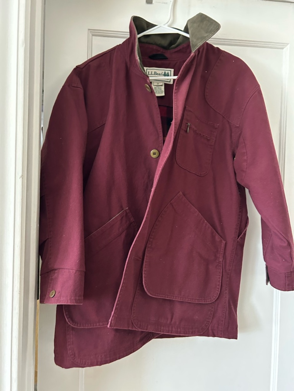 L.L. Bean Burgundy Utility Barn Coat with Contrasting Collar
